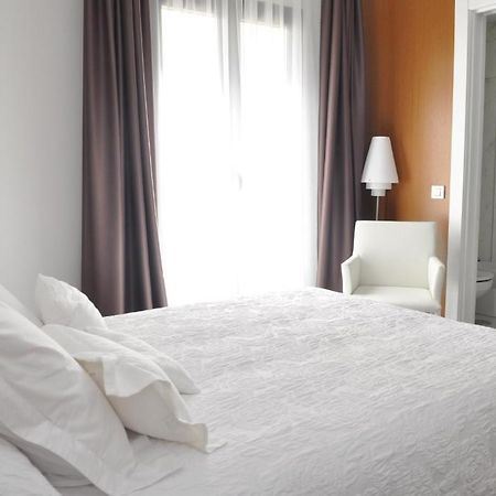 Toral Hotel León Zimmer foto
